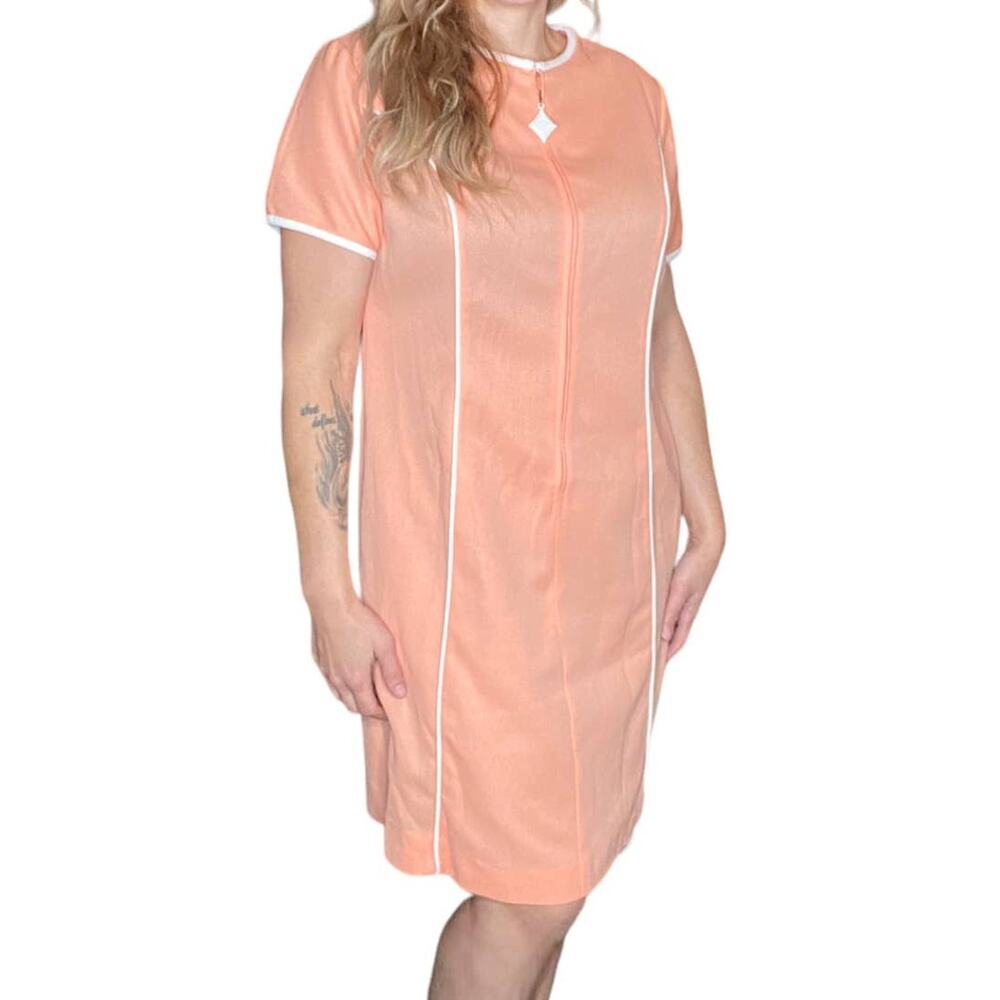 60's Vintage Peach Pink Mod Zip up House Dress size 14 Cottagecore Grannycore